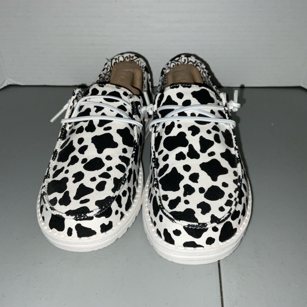 NWT  Wendy Milky Way Women’s Hey Dudes